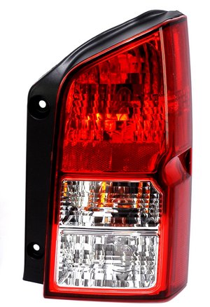 Nissan Pathfinder Rear Light - Offside Preview